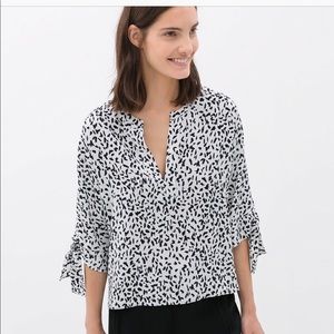 Zara Black and White Cropped Blouse - Large